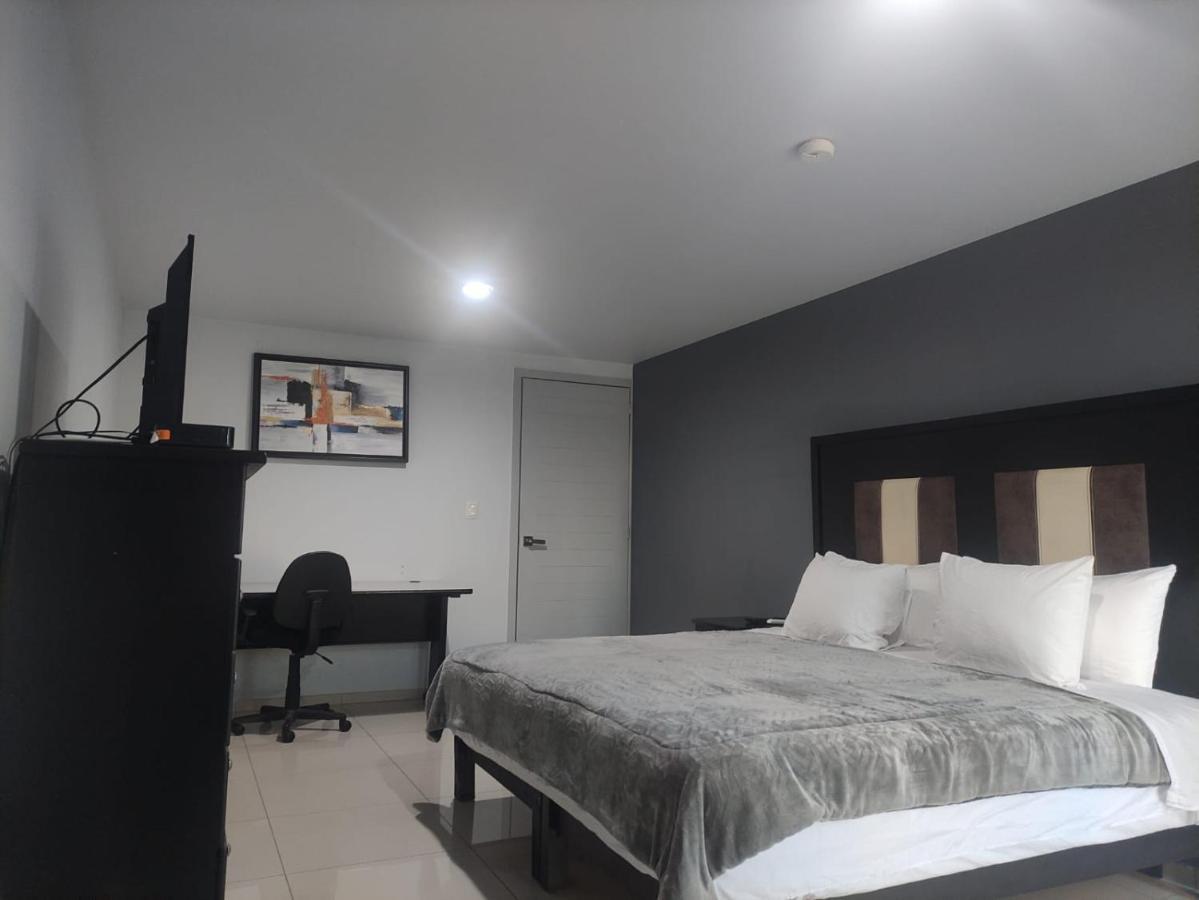 Hotel Casa Galeana Centro Con Estacionamiento Privado Aguascalientes Ngoại thất bức ảnh